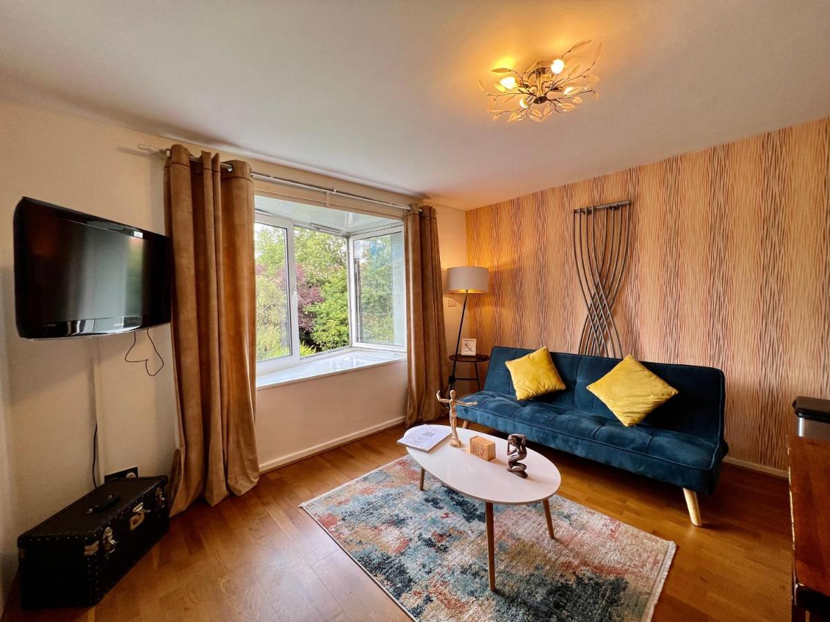 לונדון Great 2 Bedrooms Apartment 15 Mins From The Centre מראה חיצוני תמונה